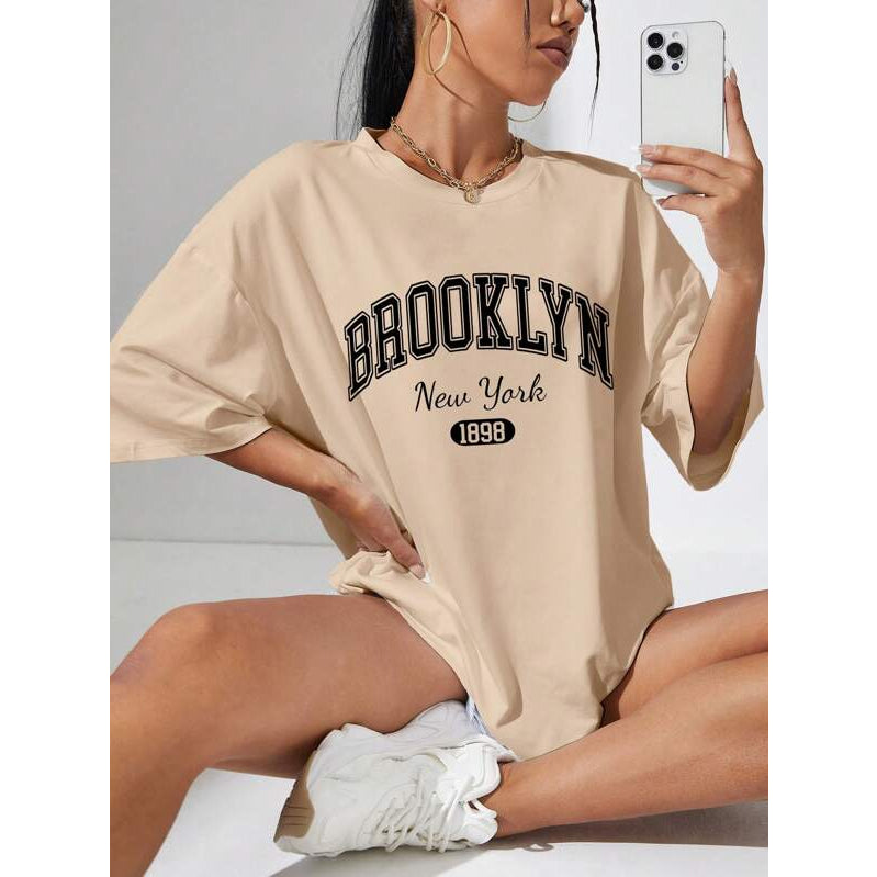 Camiseta Feminina Oversized Brooklyn New York 1898 Corte Reto Retilo de Rua Largo